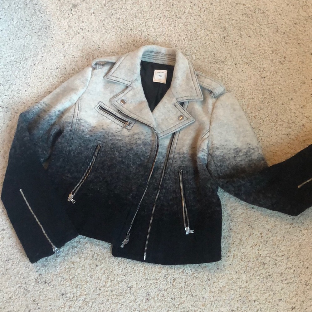 Ombré Moto jacket! Asymmetrical zip🖤